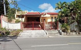 Larot'S Vacation House - Rooms Only